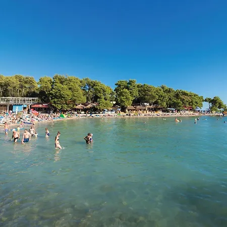 アパート 2 Bedroom Amazing In *