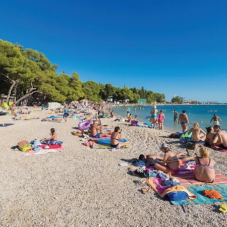 2 Bedroom Amazing In アパート *