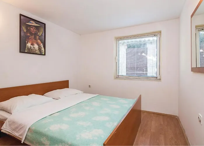 2 Bedroom Amazing In *